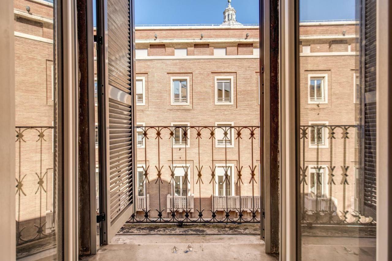 New! Spanish Step Design Apartment Rome Bagian luar foto