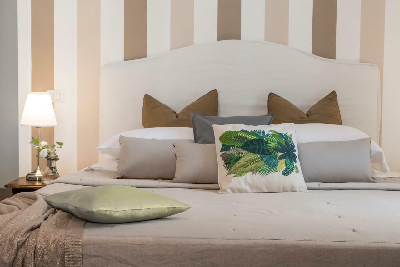 New! Spanish Step Design Apartment Rome Bagian luar foto