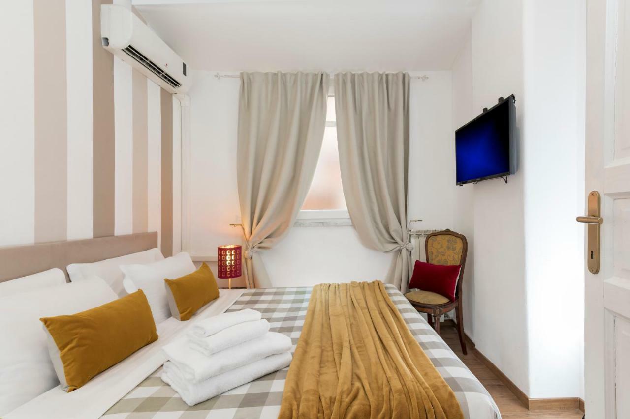 New! Spanish Step Design Apartment Rome Bagian luar foto