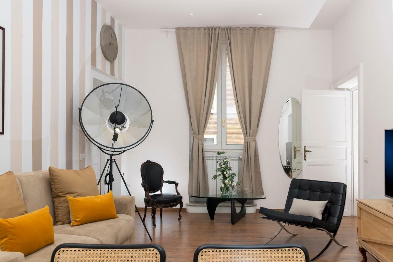 New! Spanish Step Design Apartment Rome Bagian luar foto